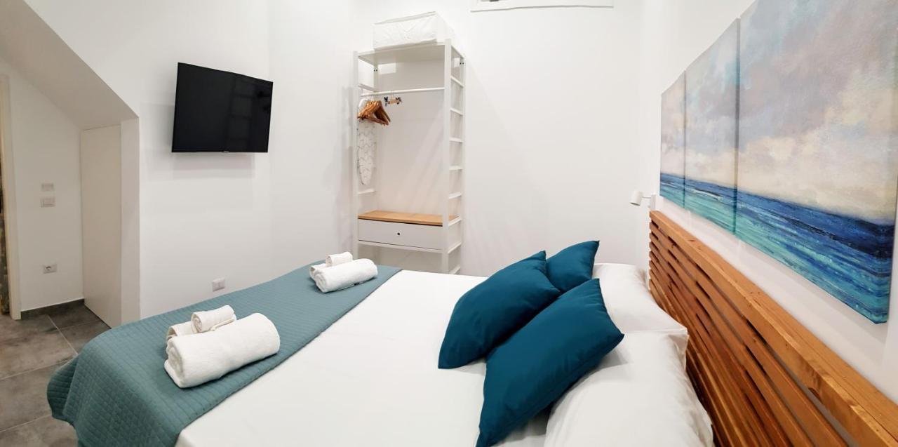Cavour 45 - Ortigia Apartments Syracuse ภายนอก รูปภาพ