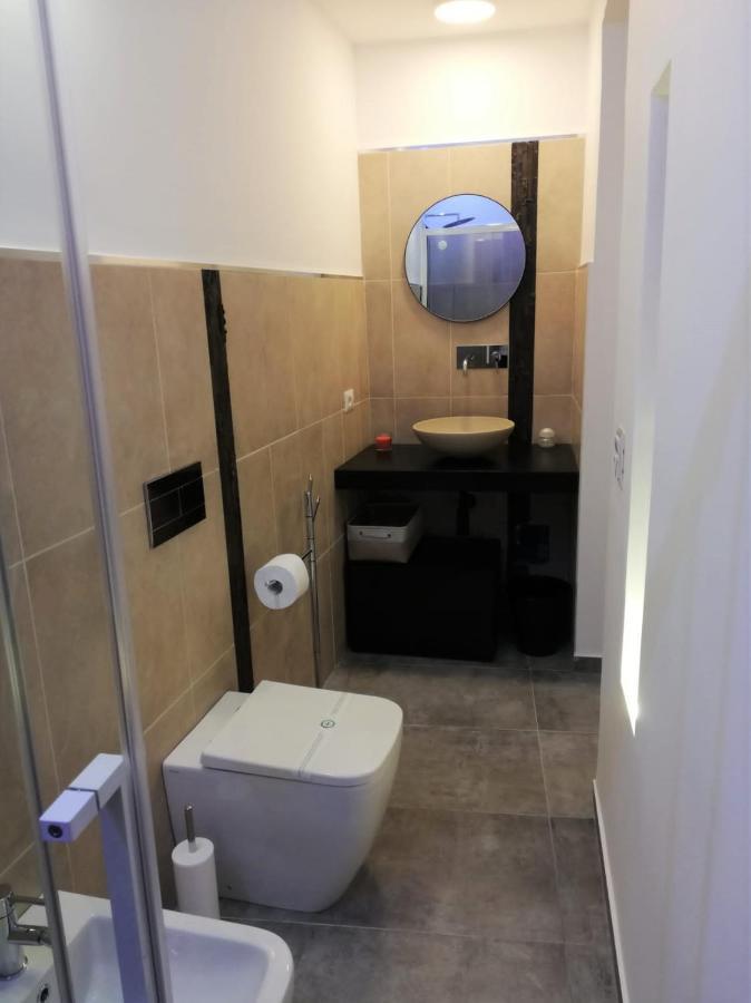Cavour 45 - Ortigia Apartments Syracuse ภายนอก รูปภาพ